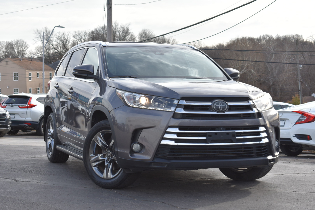 Toyota Highlander Limited FWD V6 2018