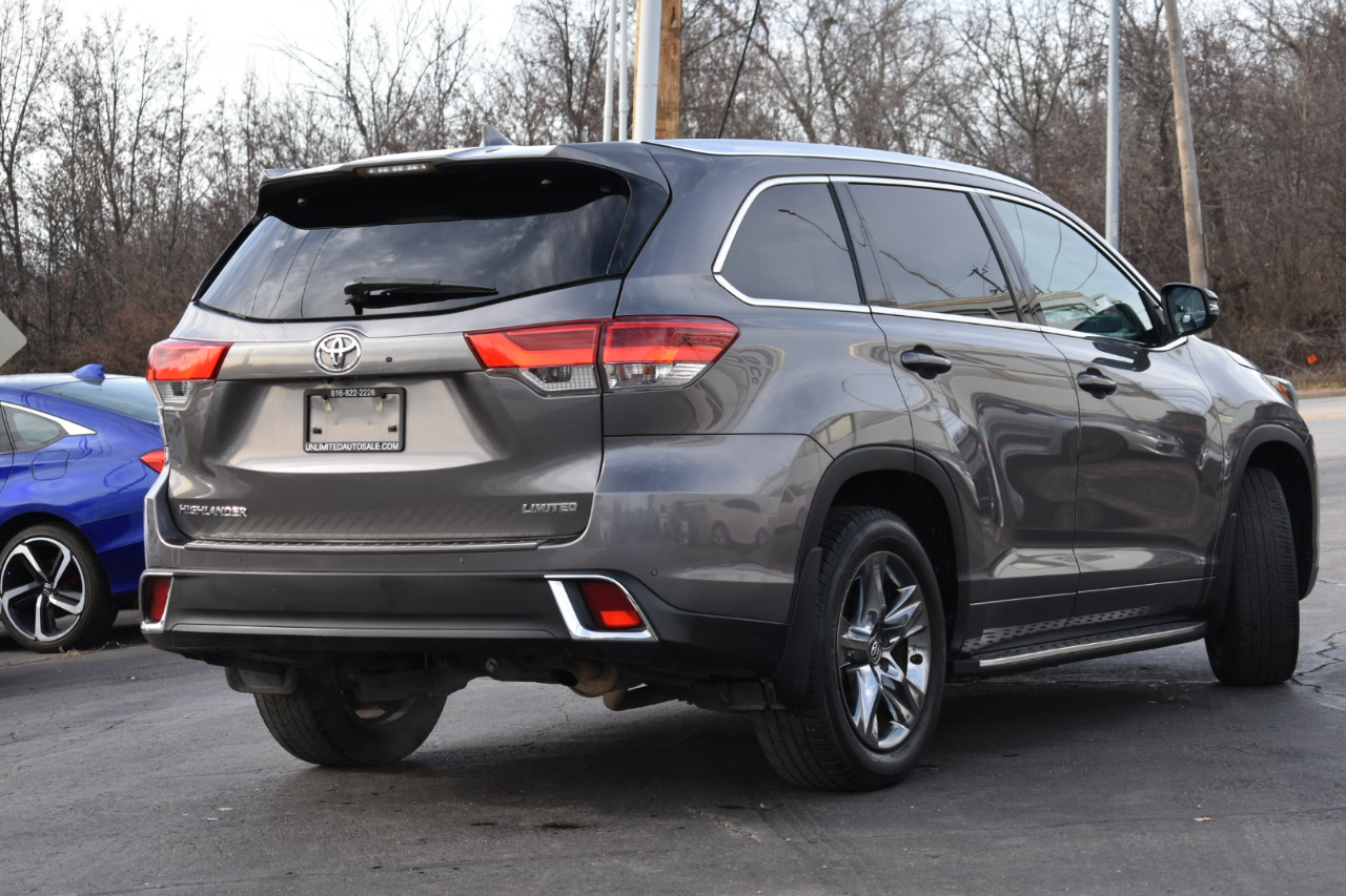Toyota Highlander Limited FWD V6 2018