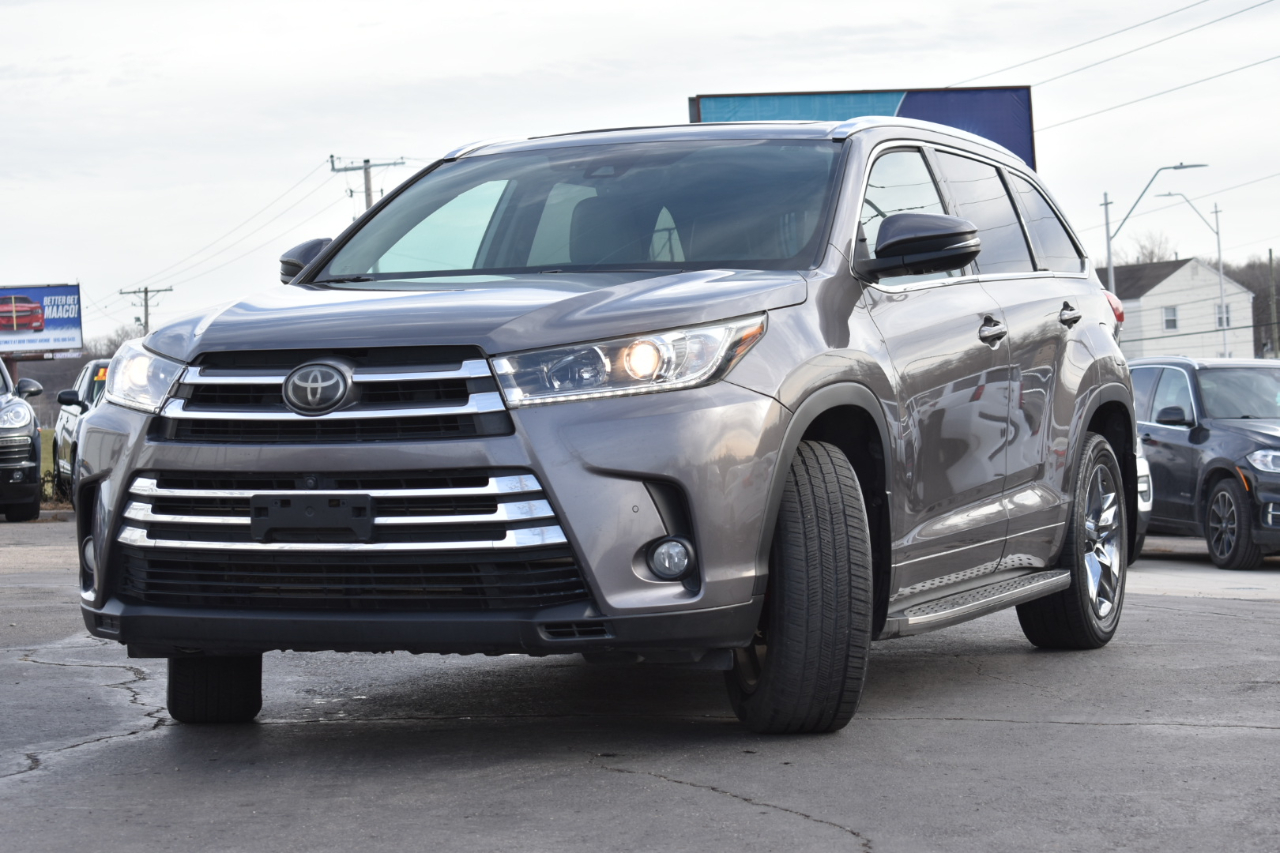 Toyota Highlander Limited FWD V6 2018