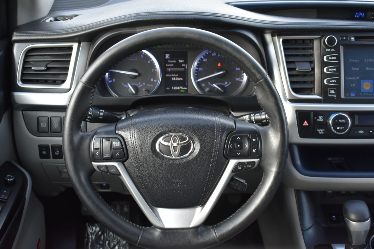 Toyota Highlander Limited FWD V6 2018