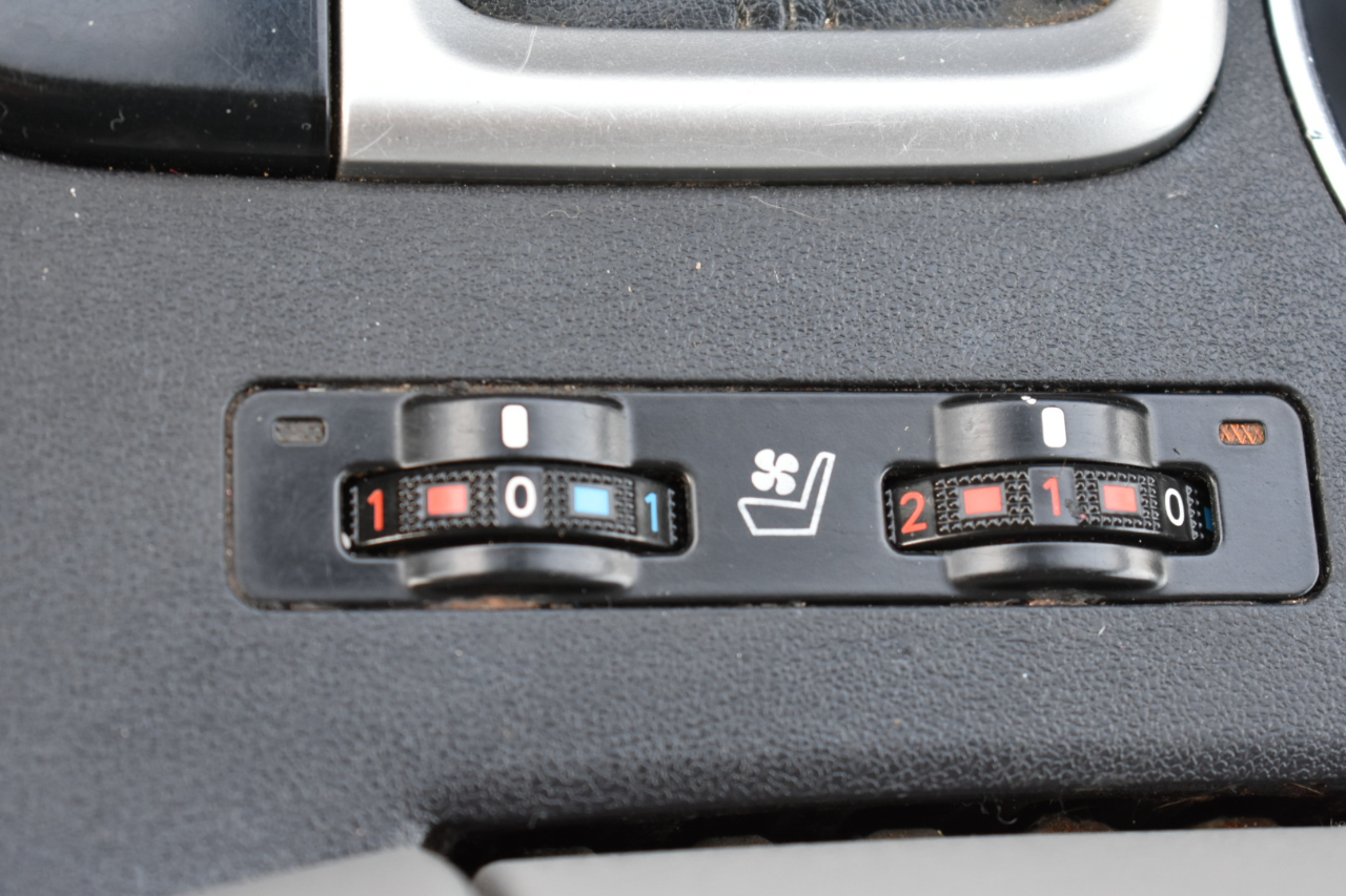 Toyota Highlander Limited FWD V6 2018