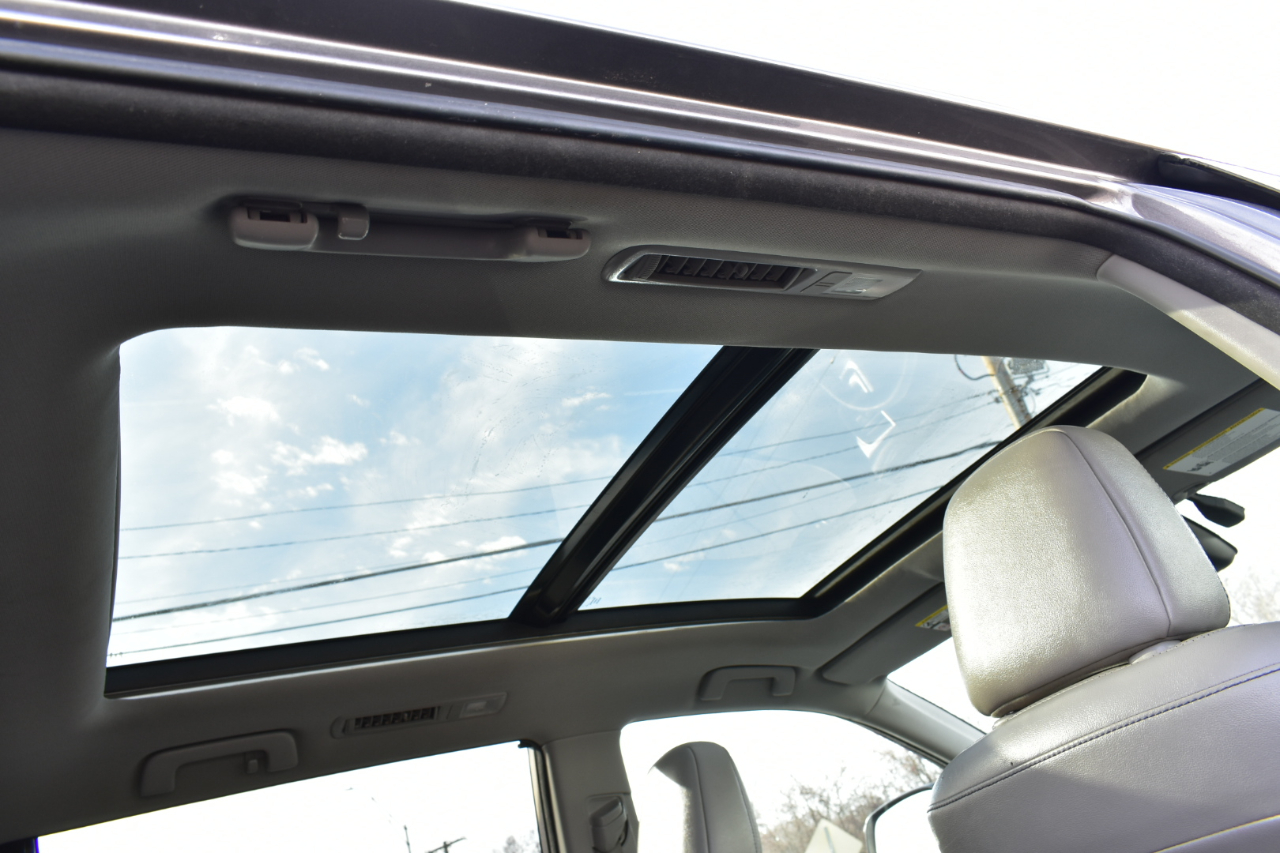 Toyota Highlander Limited FWD V6 2018