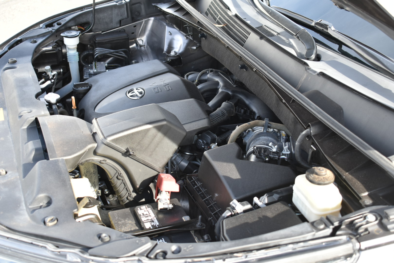 Toyota Highlander Limited FWD V6 2018