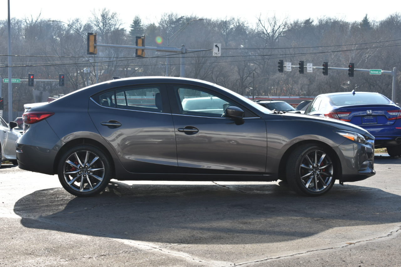 Mazda MAZDA3 s Touring AT 4-Door 2018