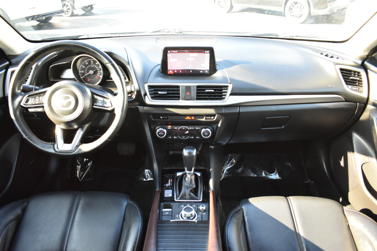 Mazda MAZDA3 s Touring AT 4-Door 2018