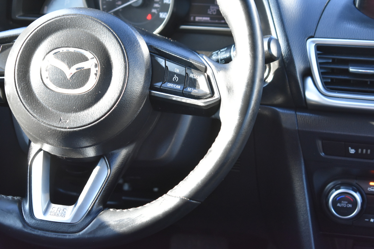 Mazda MAZDA3 s Touring AT 4-Door 2018