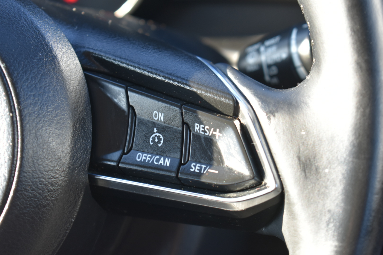 Mazda MAZDA3 s Touring AT 4-Door 2018