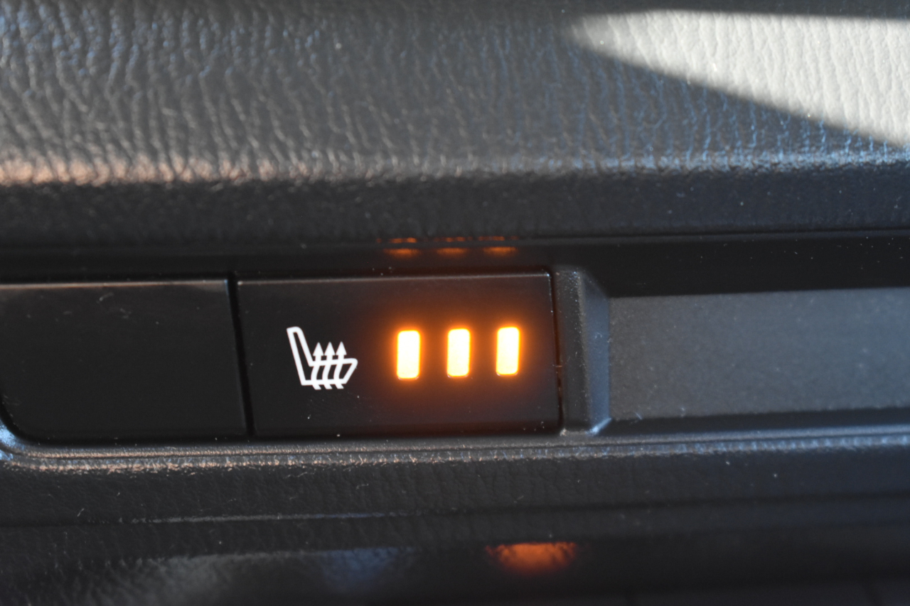 Mazda MAZDA3 s Touring AT 4-Door 2018