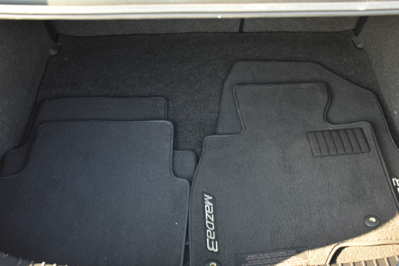 Mazda MAZDA3 s Touring AT 4-Door 2018