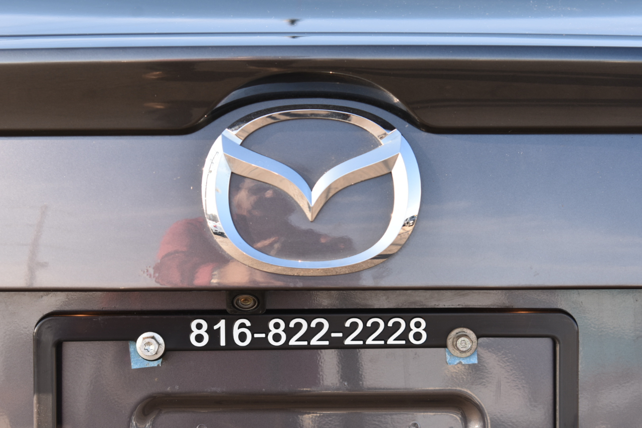 Mazda MAZDA3 s Touring AT 4-Door 2018