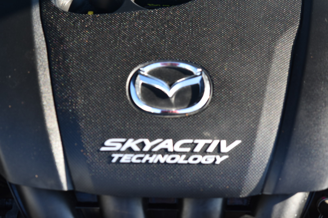 Mazda MAZDA3 s Touring AT 4-Door 2018