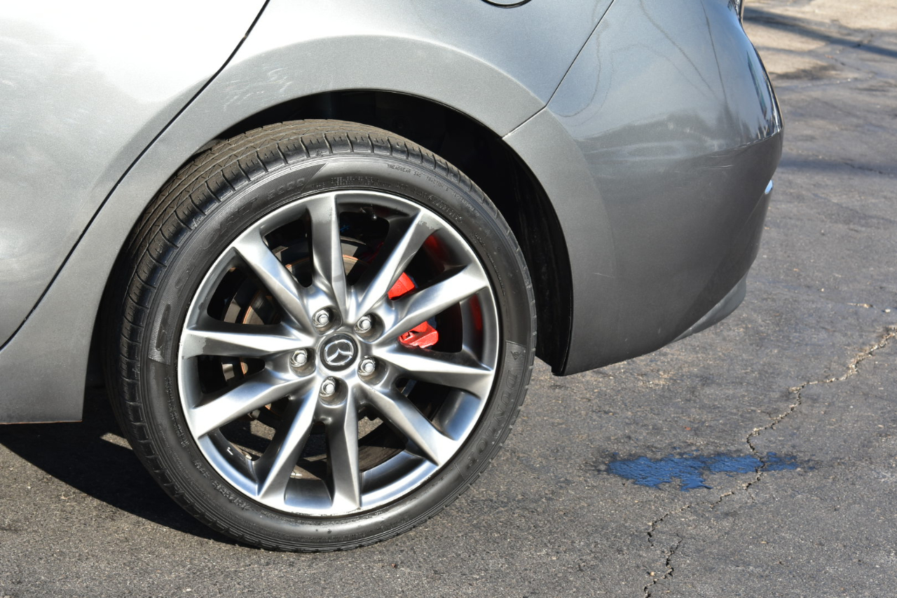 Mazda MAZDA3 s Touring AT 4-Door 2018