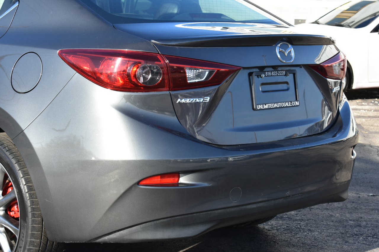 Mazda MAZDA3 s Touring AT 4-Door 2018