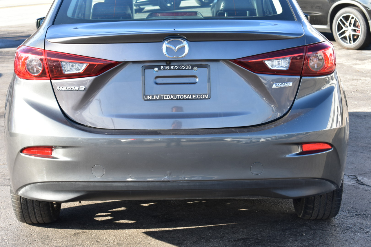 Mazda MAZDA3 s Touring AT 4-Door 2018