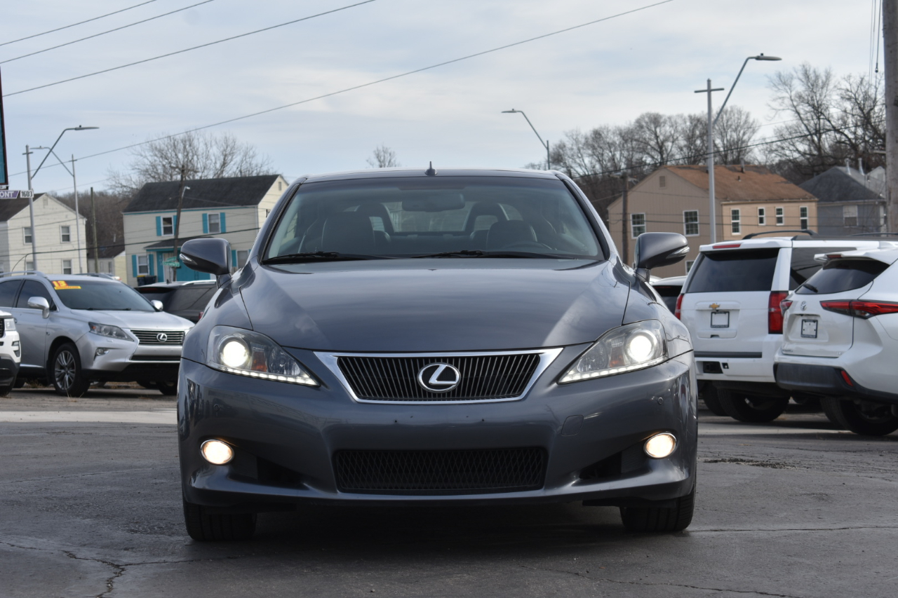 Lexus IS C 250 2012
