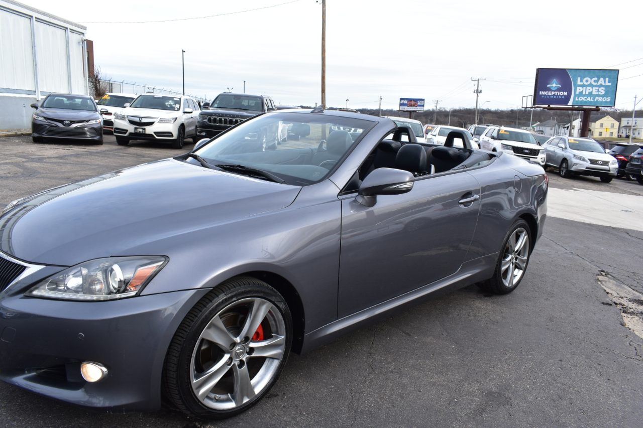 Lexus IS C 250 2012
