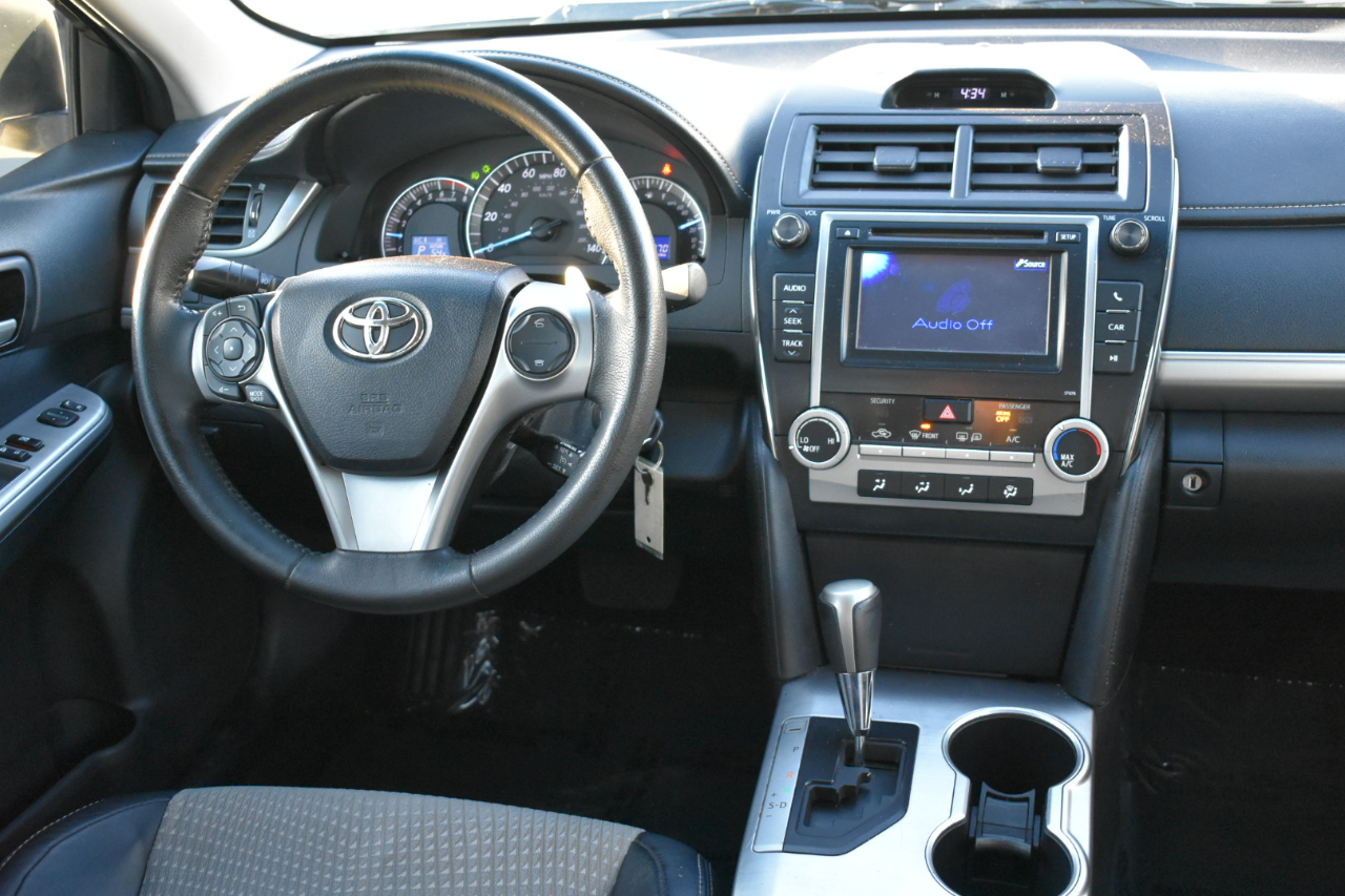 Toyota Camry SE Sport 4D Sedan 2013