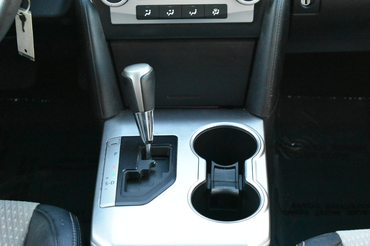 Toyota Camry SE Sport 4D Sedan 2013