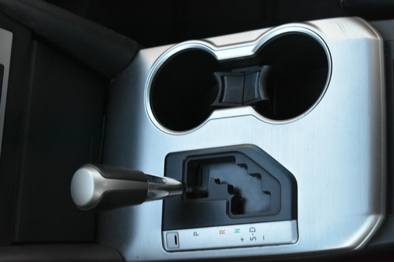 Toyota Camry SE Sport 4D Sedan 2013