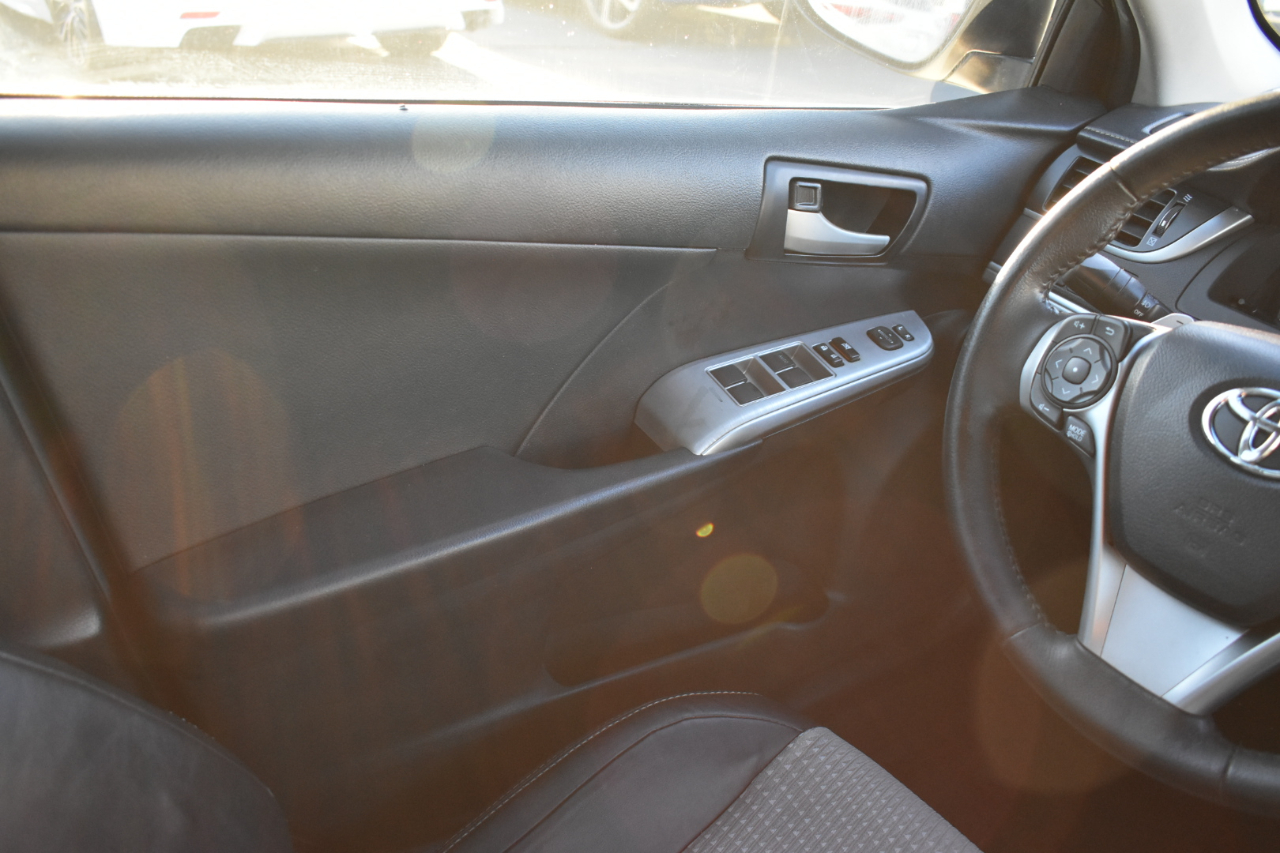 Toyota Camry SE Sport 4D Sedan 2013