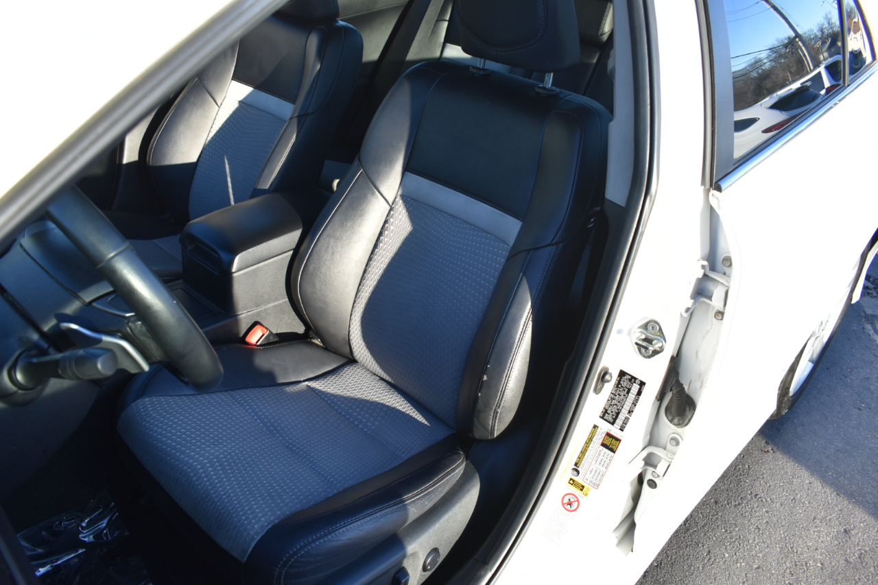 Toyota Camry SE Sport 4D Sedan 2013