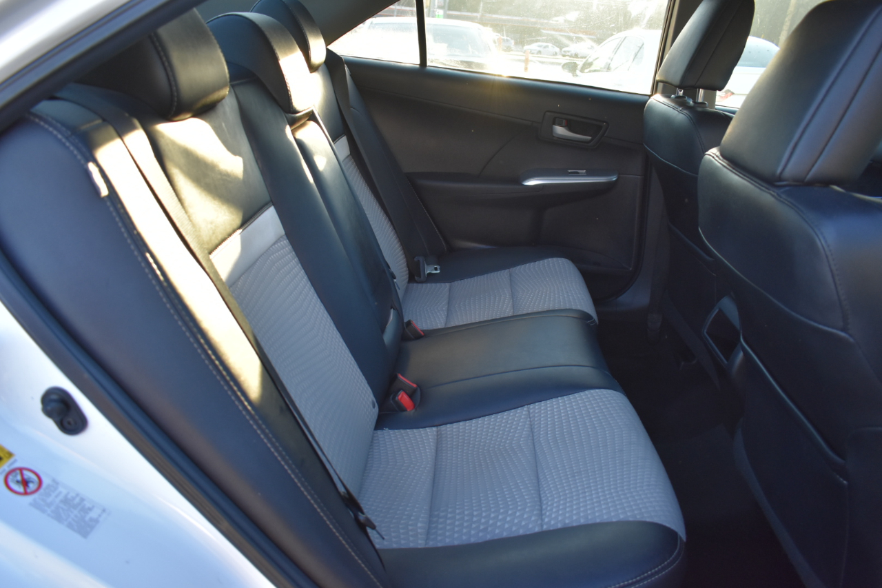 Toyota Camry SE Sport 4D Sedan 2013