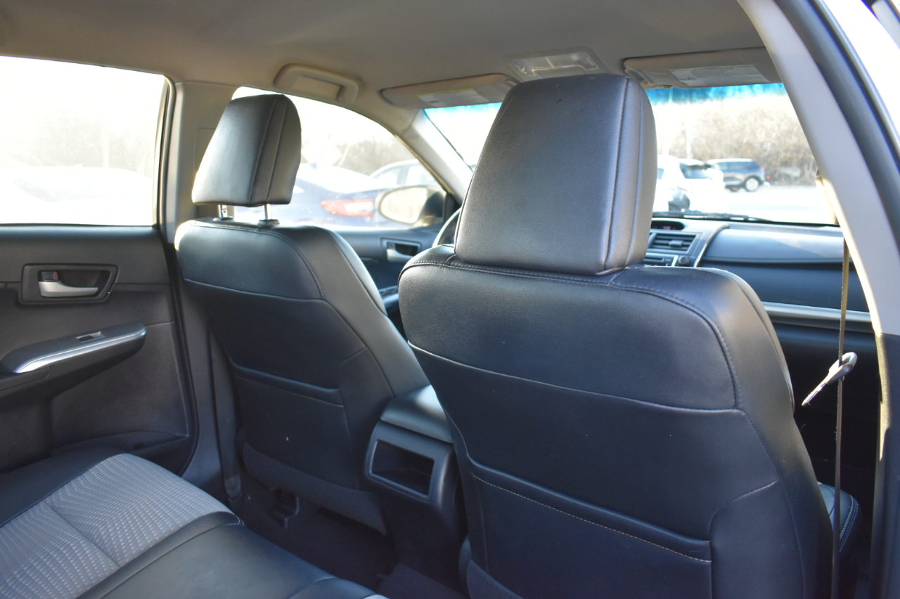 Toyota Camry SE Sport 4D Sedan 2013