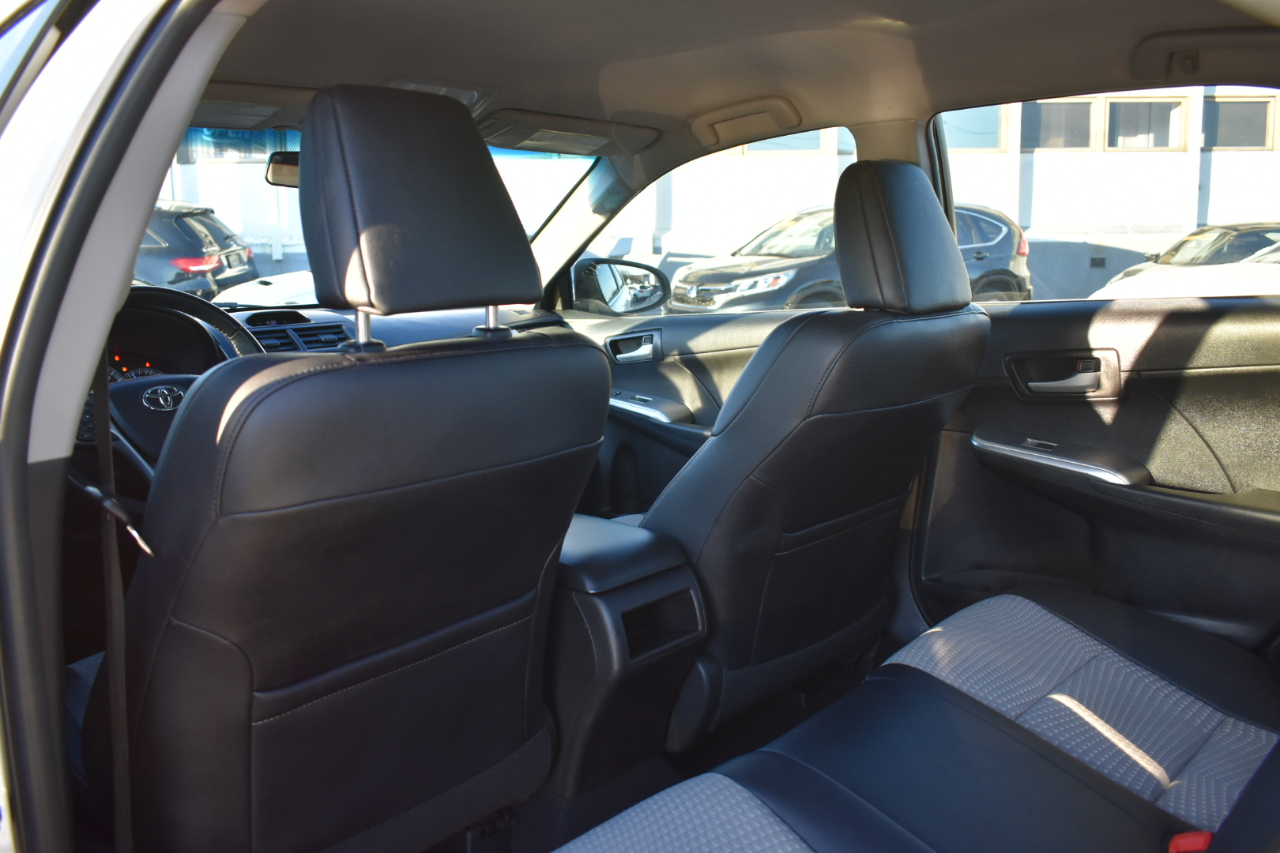 Toyota Camry SE Sport 4D Sedan 2013