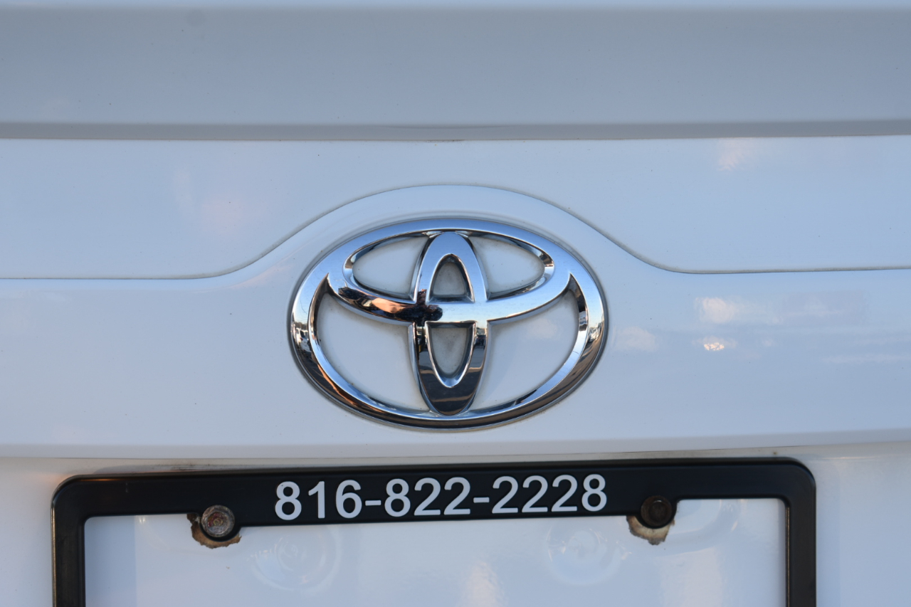 Toyota Camry SE Sport 4D Sedan 2013