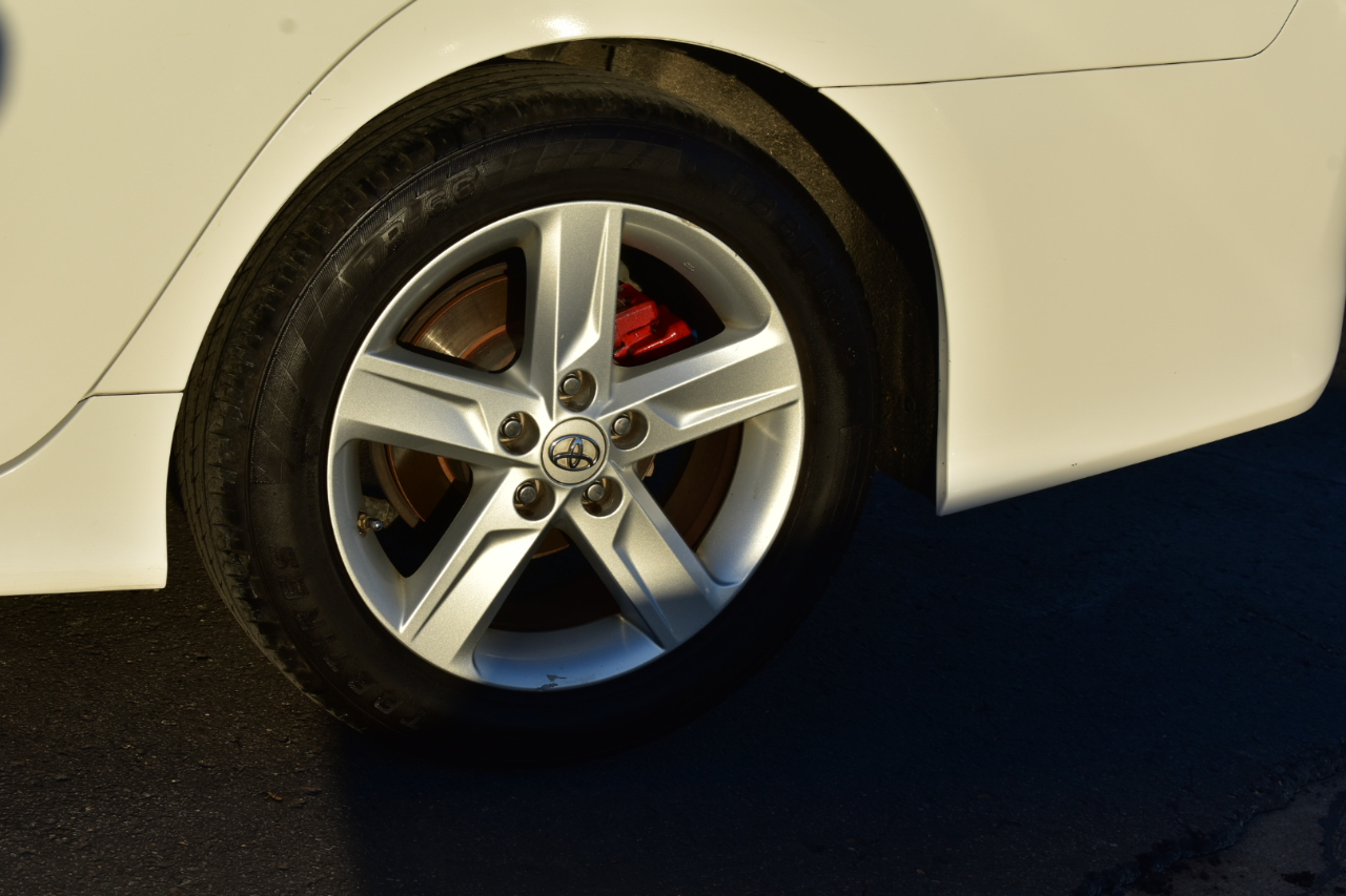 Toyota Camry SE Sport 4D Sedan 2013