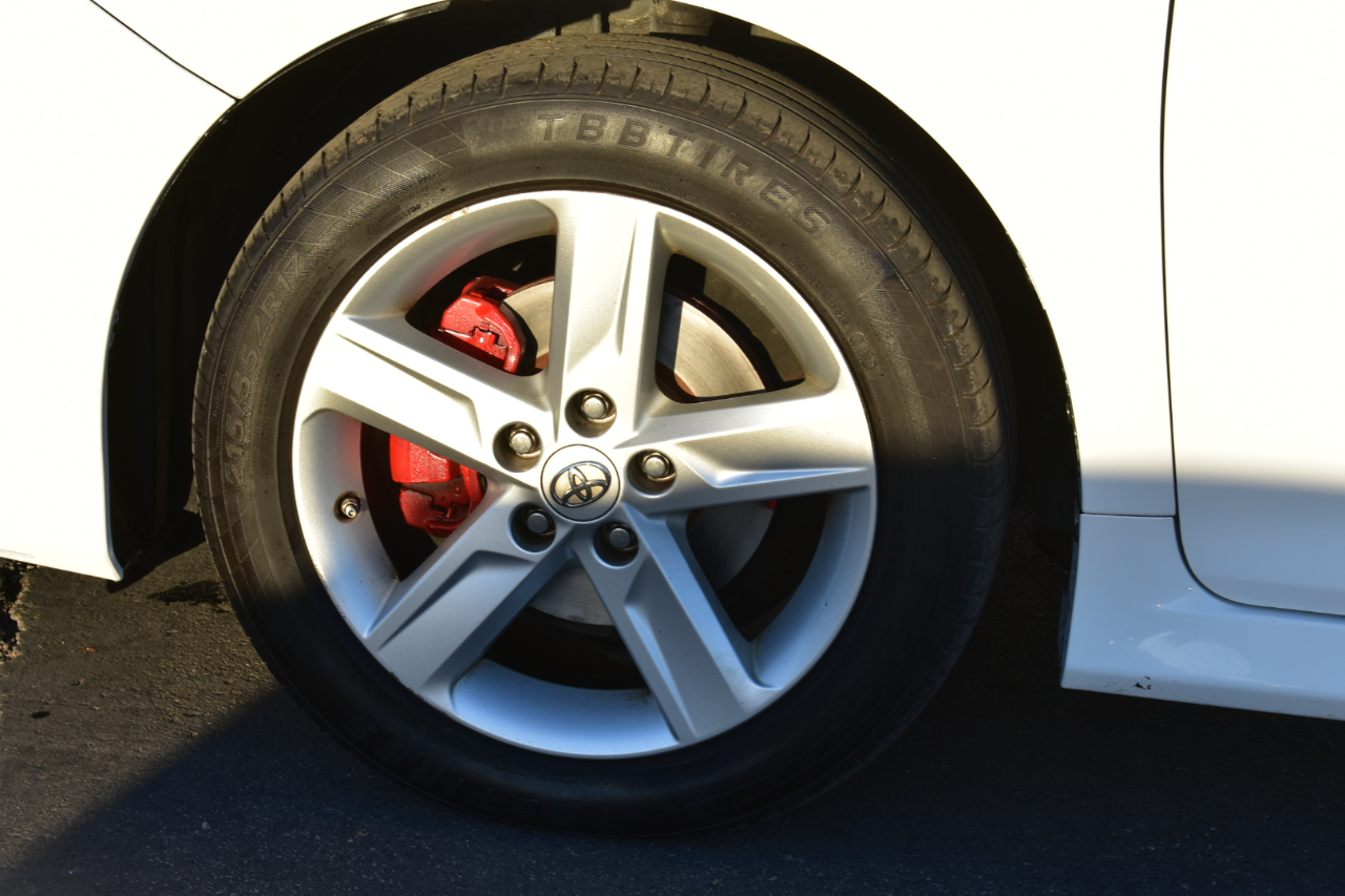 Toyota Camry SE Sport 4D Sedan 2013