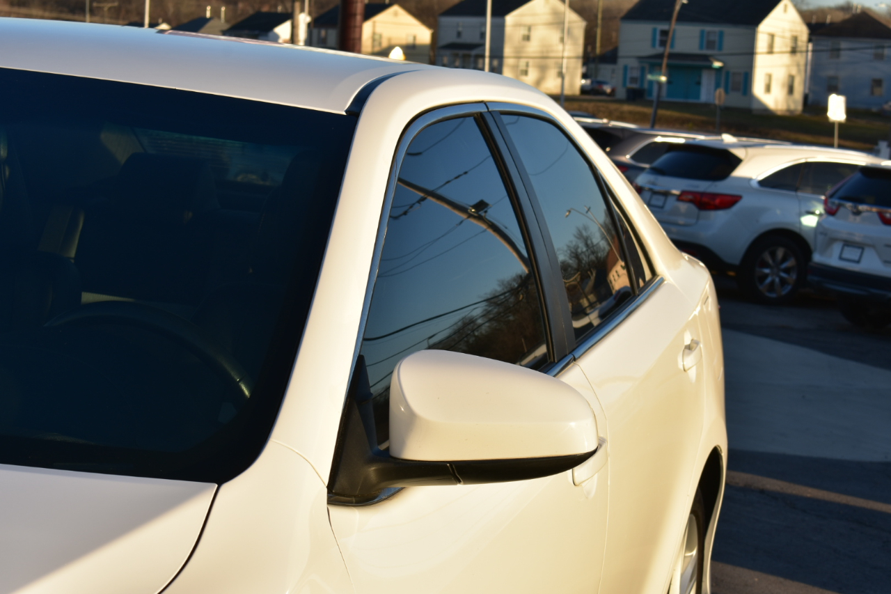 Toyota Camry SE Sport 4D Sedan 2013