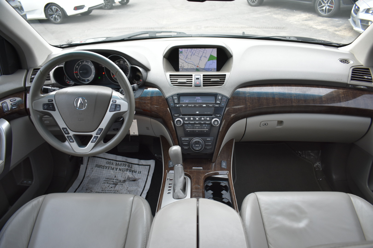 Acura MDX 6-Spd AT w/Tech Package 2013