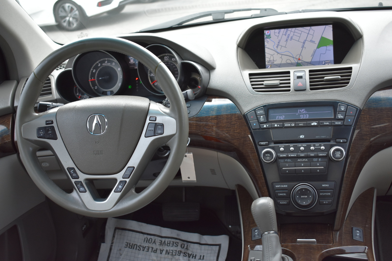 Acura MDX 6-Spd AT w/Tech Package 2013