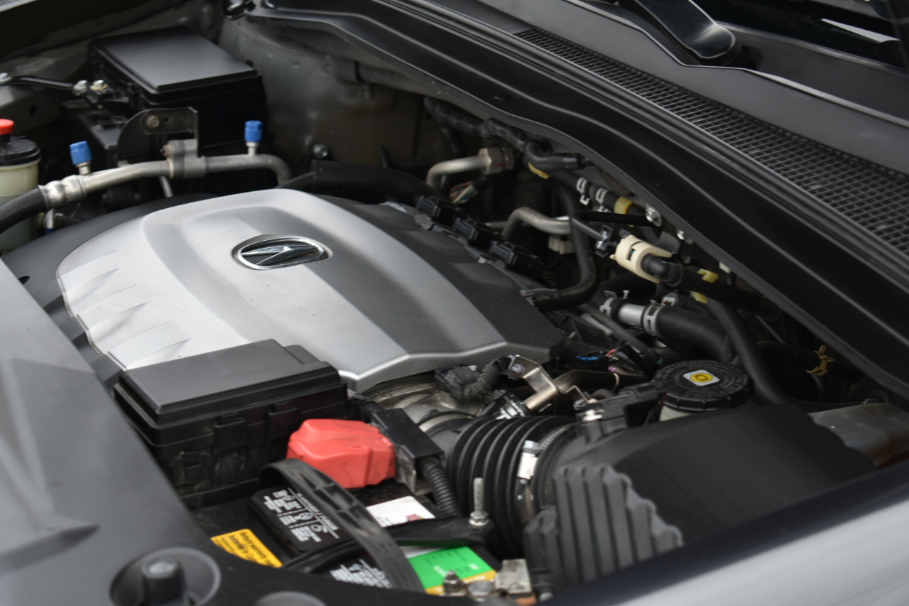 Acura MDX 6-Spd AT w/Tech Package 2013