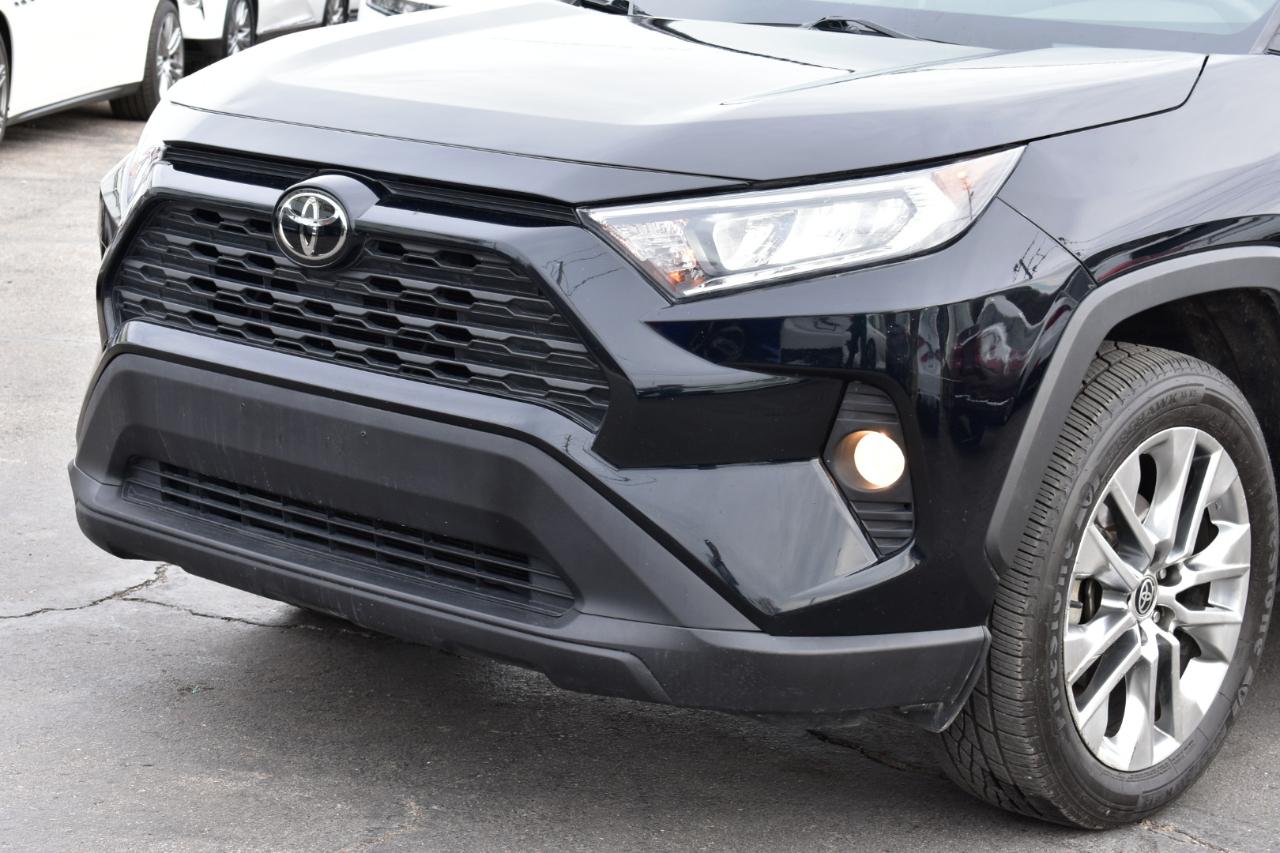 Toyota RAV4 XLE Premium AWD 2021