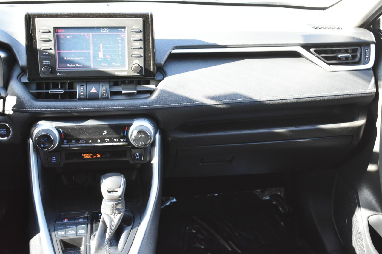 Toyota RAV4 XLE Premium AWD 2021