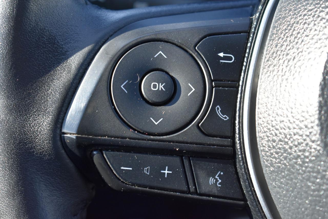 Toyota RAV4 XLE Premium AWD 2021