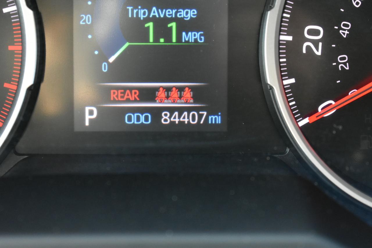 Toyota RAV4 XLE Premium AWD 2021