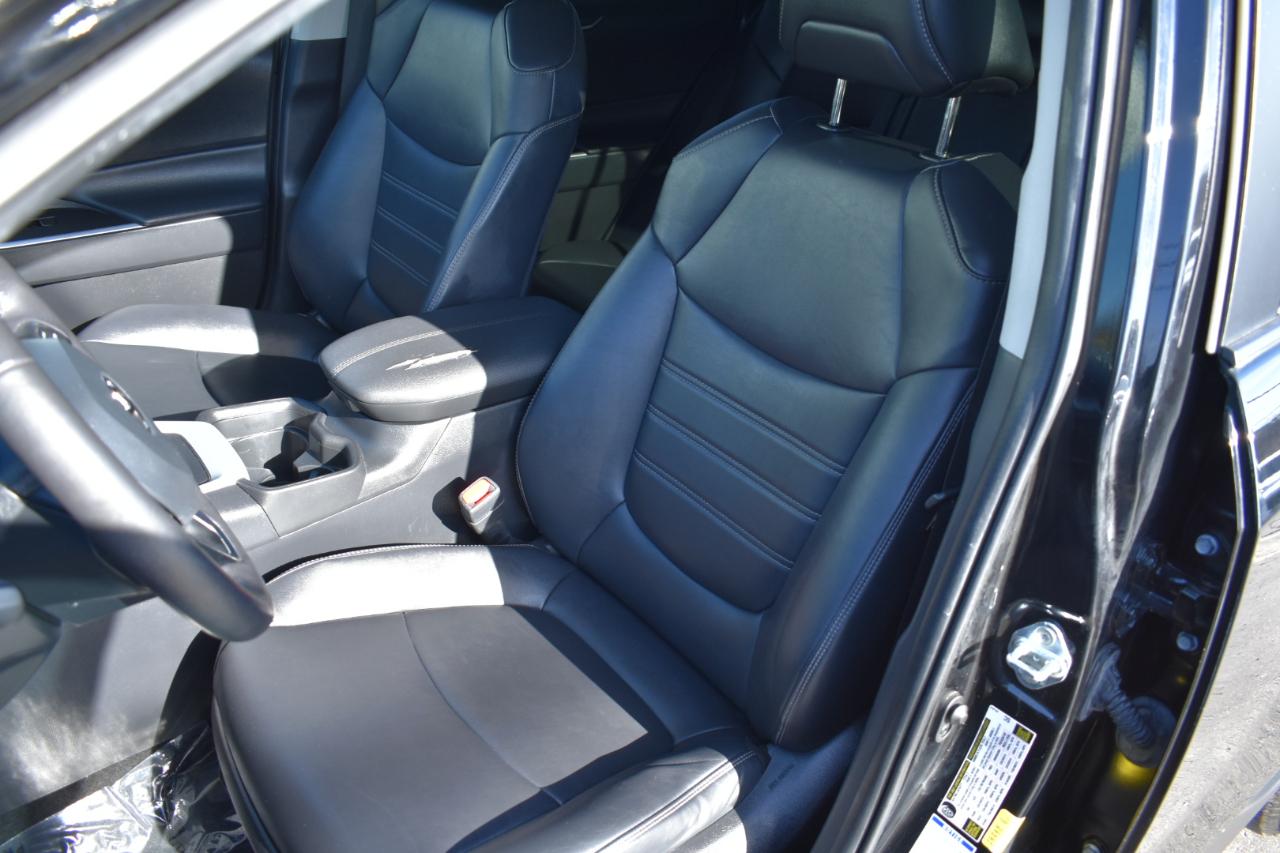 Toyota RAV4 XLE Premium AWD 2021