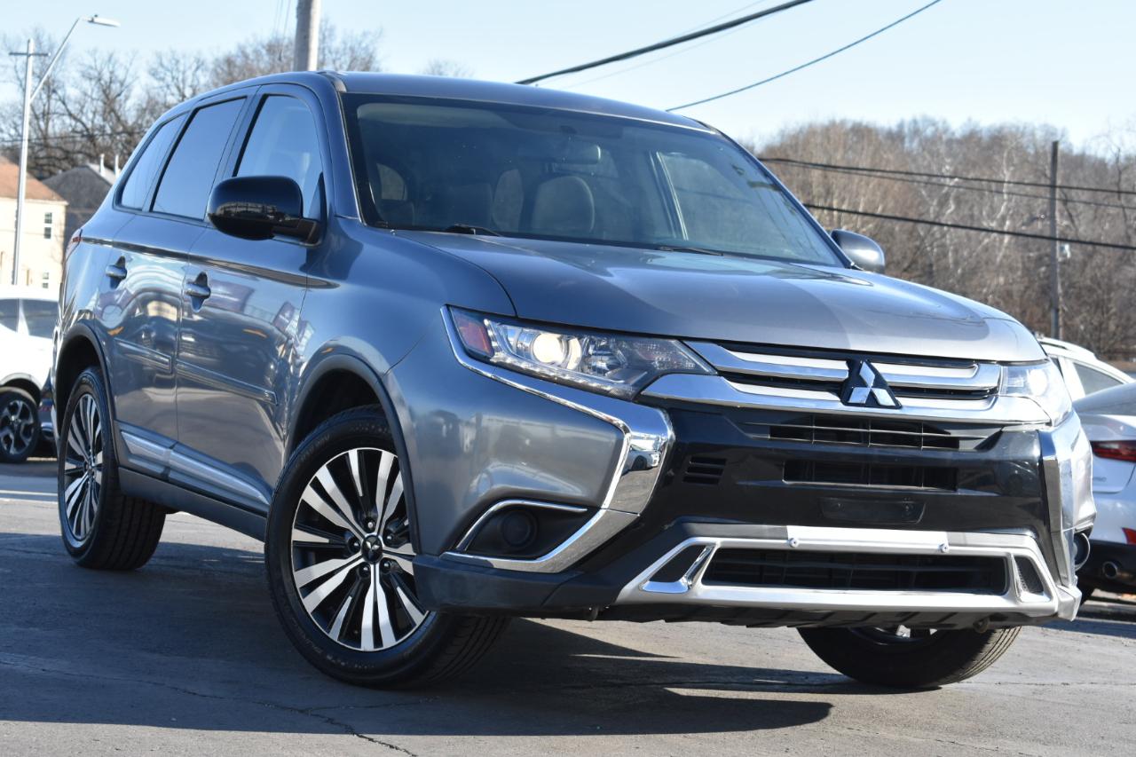 Mitsubishi Outlander ES 2WD 2019