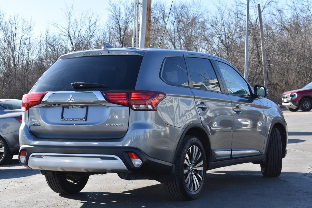 Mitsubishi Outlander ES 2WD 2019