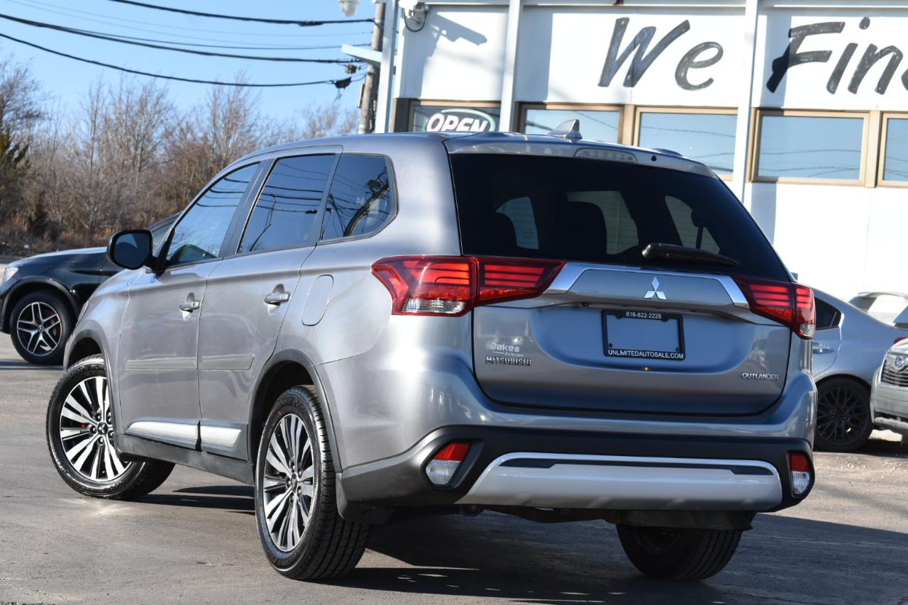 Mitsubishi Outlander ES 2WD 2019