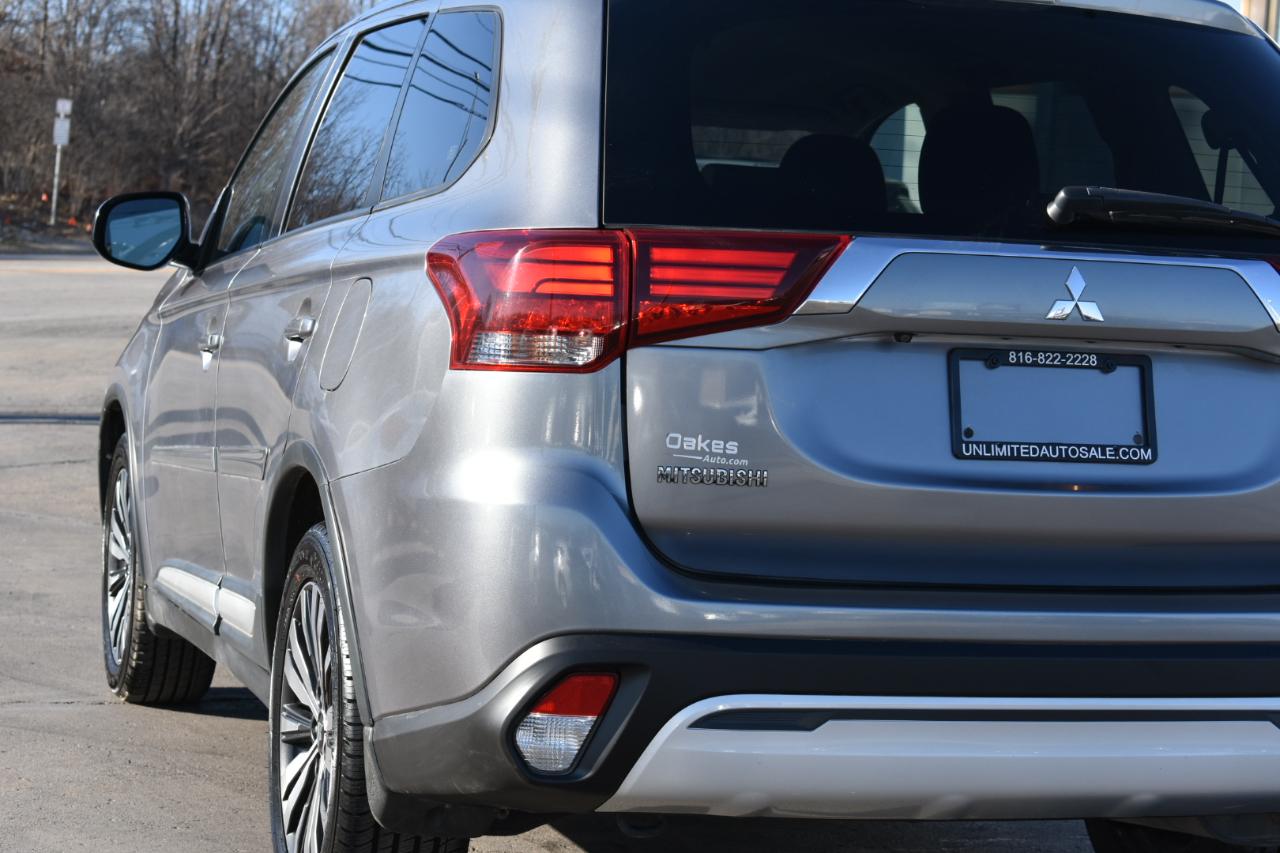 Mitsubishi Outlander ES 2WD 2019