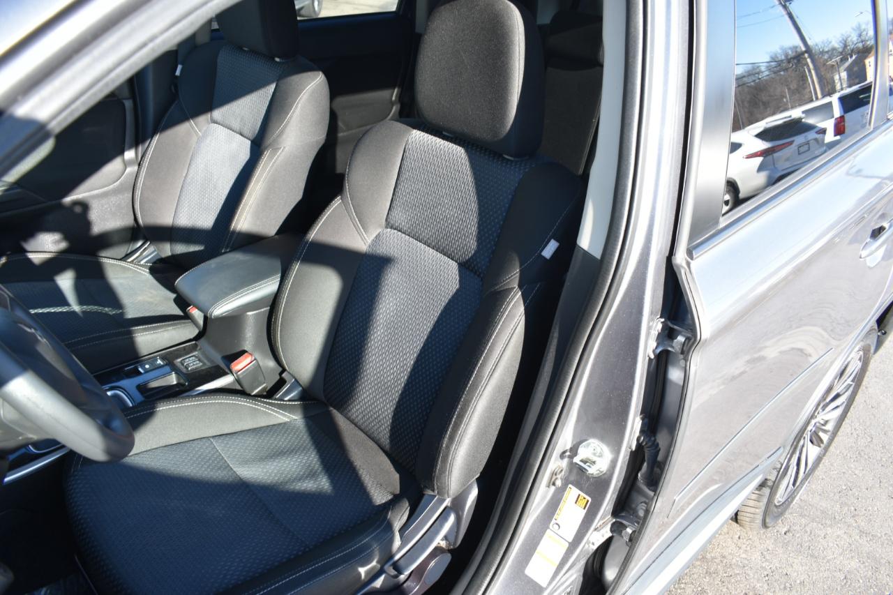 Mitsubishi Outlander ES 2WD 2019