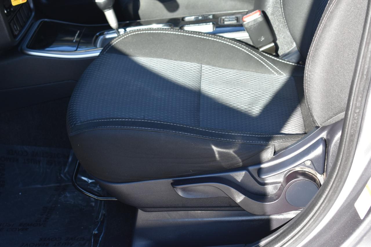 Mitsubishi Outlander ES 2WD 2019