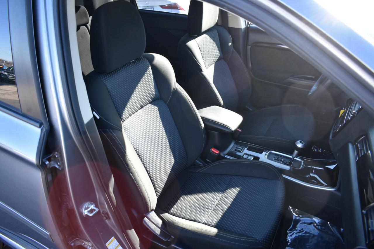 Mitsubishi Outlander ES 2WD 2019