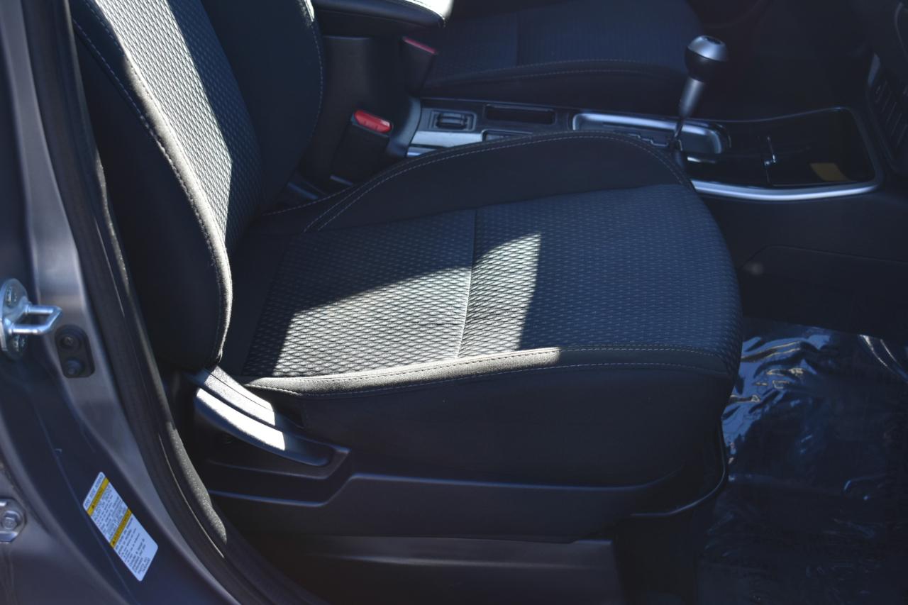 Mitsubishi Outlander ES 2WD 2019