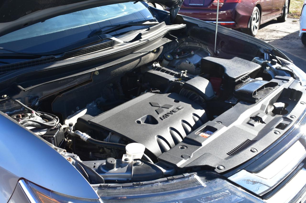 Mitsubishi Outlander ES 2WD 2019