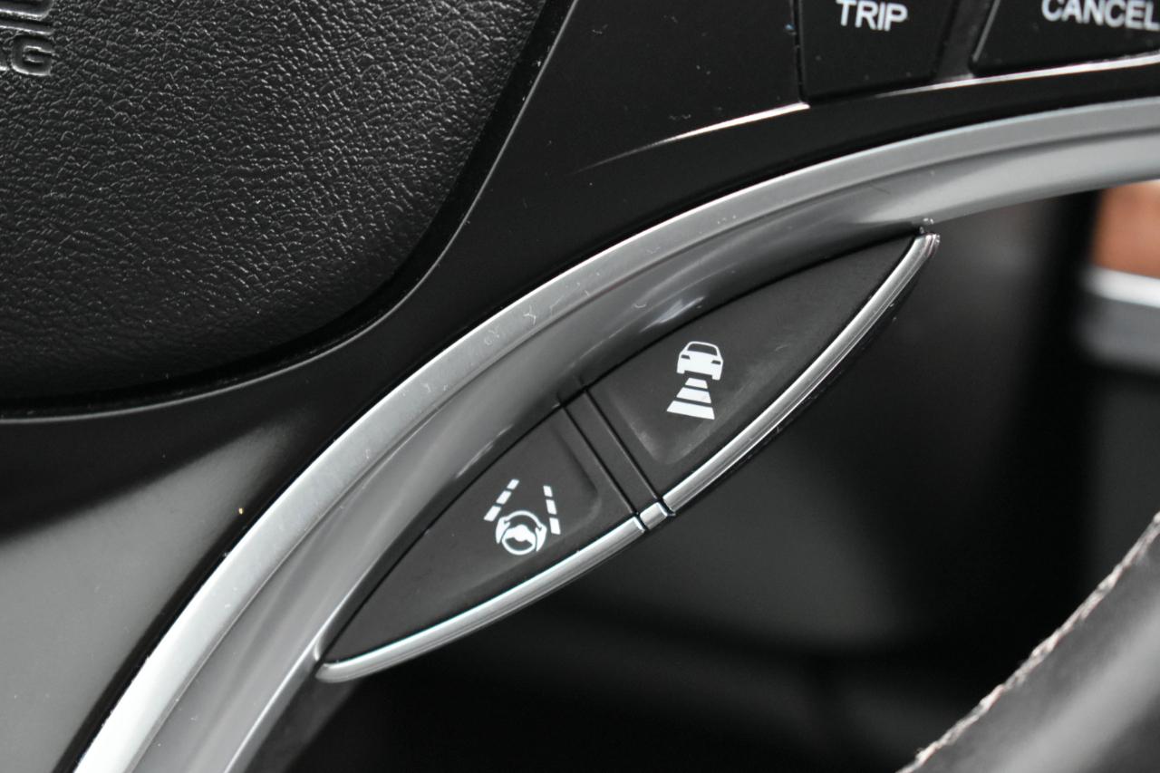 Acura MDX 9-Spd AT w/Tech Package 2017